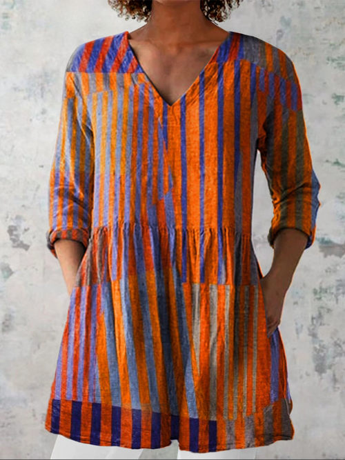 Nadia - Long Blouse with V-Neck