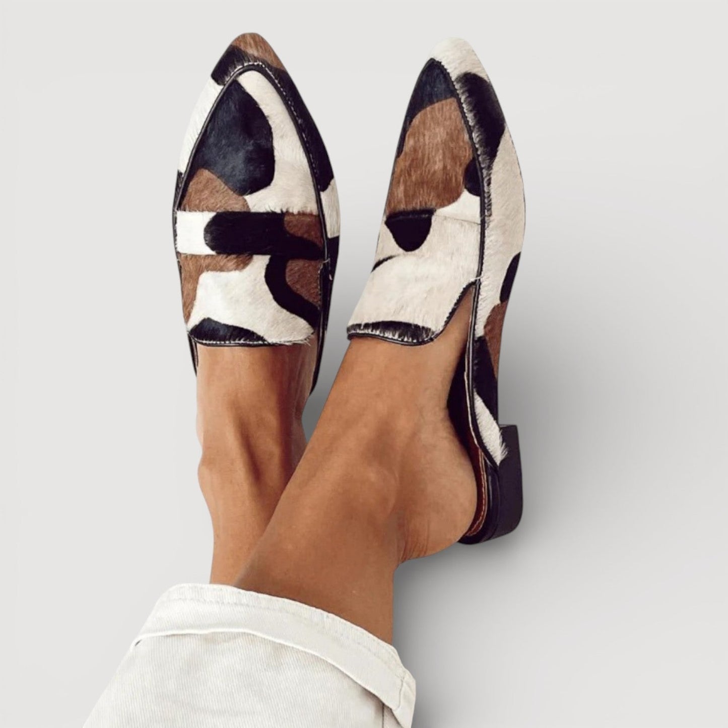 Velle - Elegant and Captivating Loafers